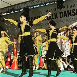 Halk dansları festivali 37.jpg